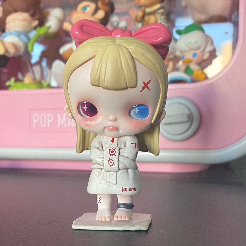 Pop Mart TINYTINY The Prologue Series Confine figure